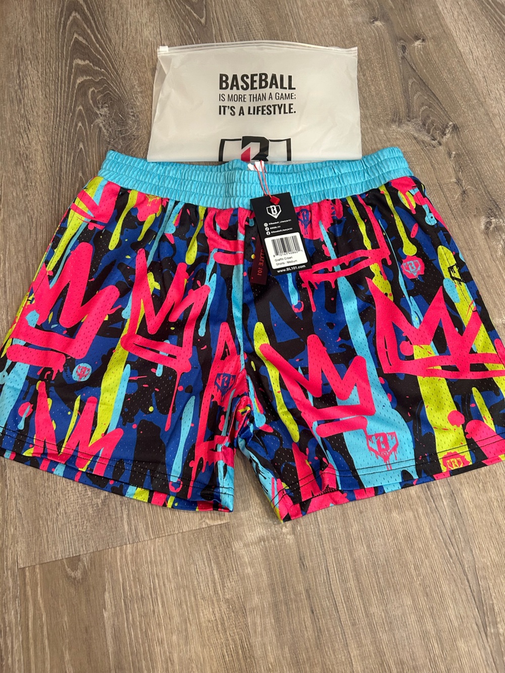 Men’s Baseball Lifestyle Shorts NWT